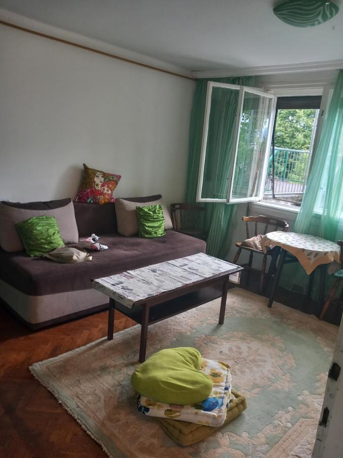 Apartmans Adi SJJ Eksteriør billede